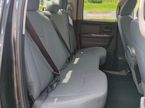 Used 2015 RAM 1500 Express AWD/4WD image 19