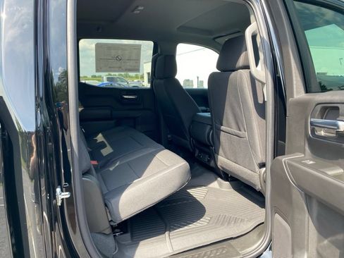 New 2026 Chevrolet Silverado 1500 Custom Trail Boss AWD/4WD image 15
