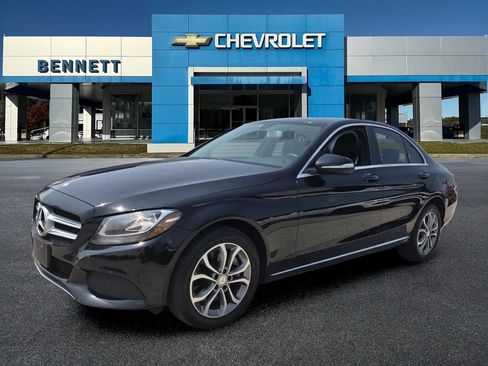 Used 2015 Mercedes-Benz C 300 4MATIC Sedan image 3