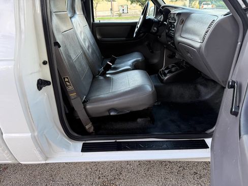 Used 2002 Ford Ranger XLT image 18