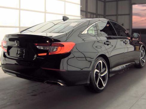 Used 2020 Honda Accord Sport image 5