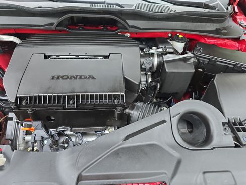 Used 2023 Honda Pilot Elite image 32