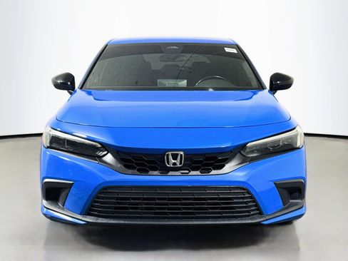 Used 2022 Honda Civic Sport image 2