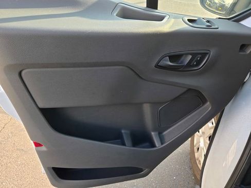 Used 2022 Ford E-Transit Medium Roof w/ Load Area Protection Package image 10