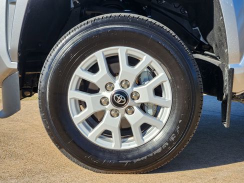 Used 2024 Toyota Tacoma SR image 14