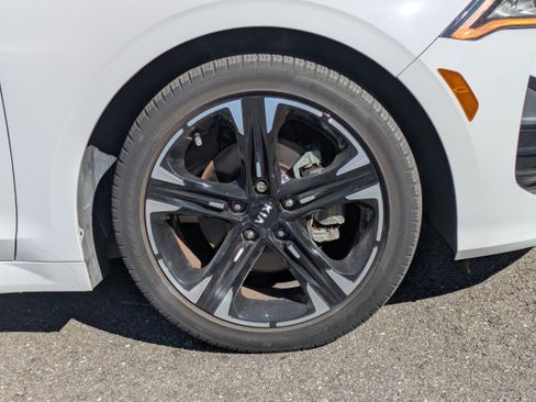 Used 2021 Kia K5 GT-Line image 11