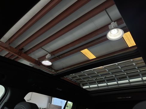 New 2026 Chevrolet Traverse LT w/ Sun and Wheel Package image 26