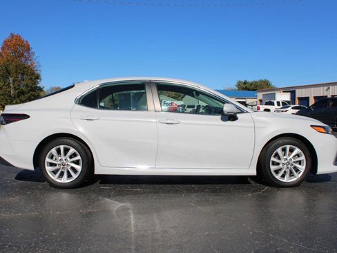 Used 2023 Toyota Camry LE FWD image 3
