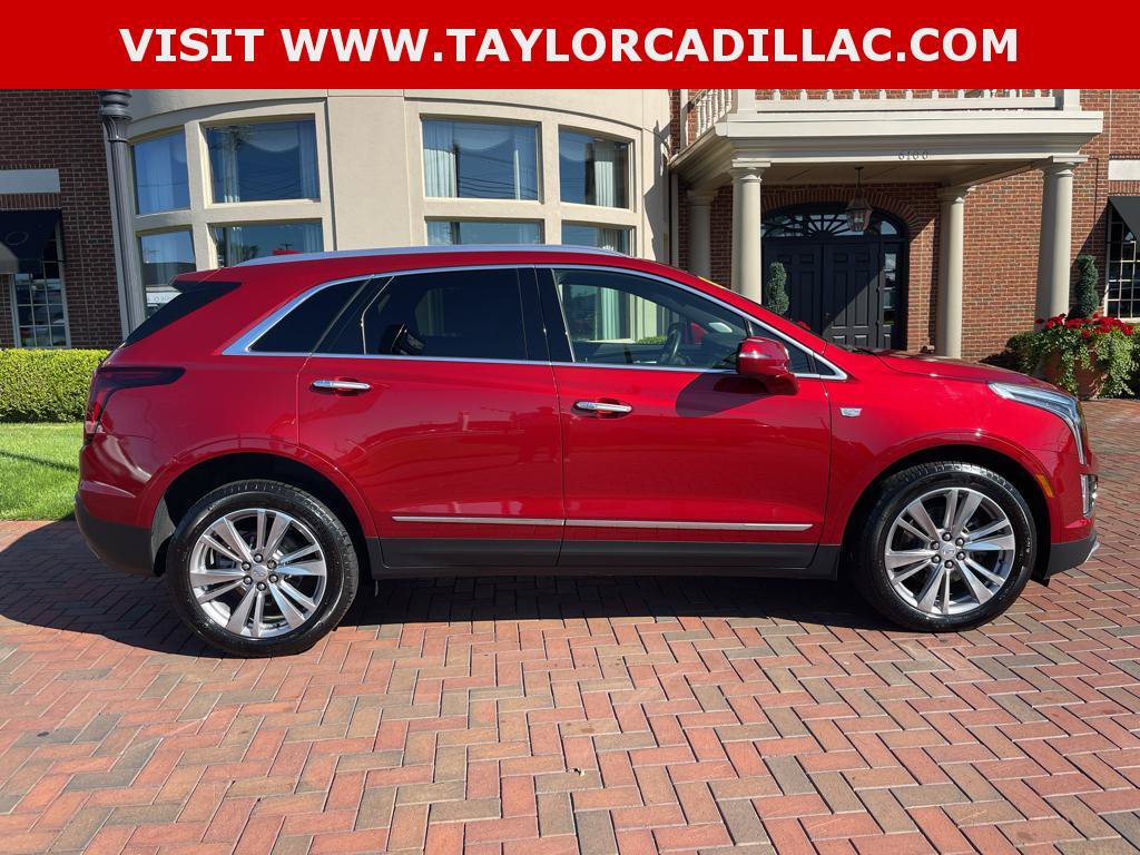 Used 2024 Cadillac XT5 Premium Luxury AWD/4WD image 6