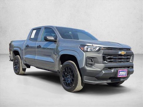 Certified 2026 Chevrolet Colorado W/T w/ WT Custom Package RWD image 7