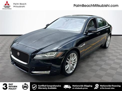 Used 2016 Jaguar XF Prestige RWD image 1
