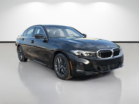 New 2026 BMW 330i Sedan w/ Convenience Package RWD image 1