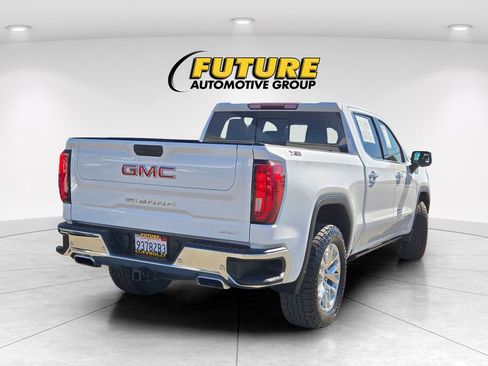 Used 2020 GMC Sierra 1500 SLT w/ SLT Premium Plus Package image 4
