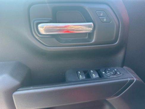 Used 2024 Chevrolet Silverado 1500 Custom w/ Rally Edition AWD/4WD image 10