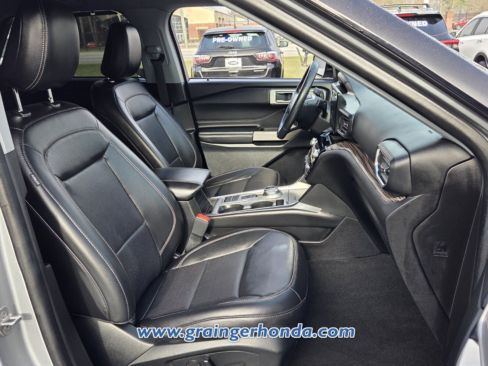 Used 2023 Ford Explorer Limited RWD image 15