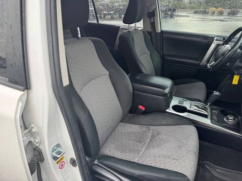 Used 2019 Toyota 4Runner SR5 AWD/4WD image 16