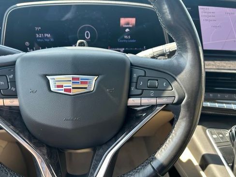 Used 2022 Cadillac Escalade Premium Luxury w/ Performance Package image 13