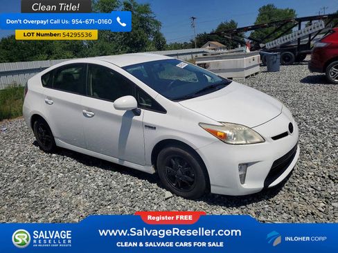 Used 2013 Toyota Prius Two FWD image 5
