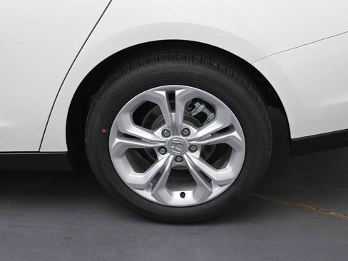 New 2026 Honda Accord LX image 5