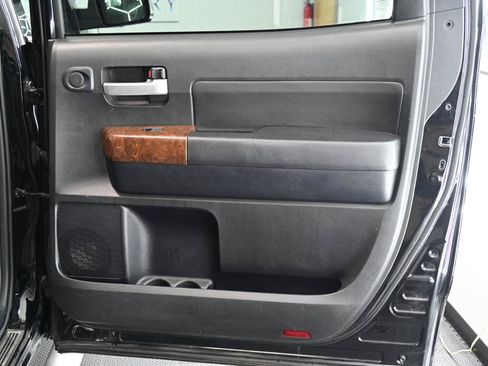 Used 2013 Toyota Tundra Platinum AWD/4WD image 43