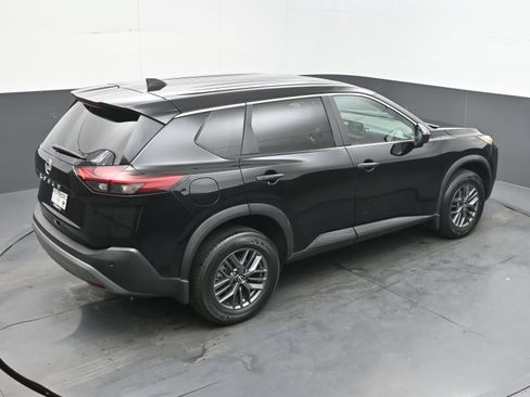 Used 2023 Nissan Rogue S FWD image 35