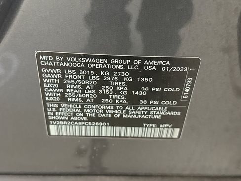 Used 2023 Volkswagen Atlas SEL AWD/4WD image 11