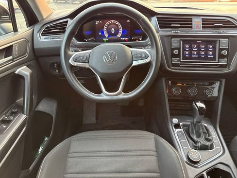 Used 2024 Volkswagen Tiguan S AWD/4WD image 17
