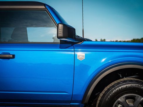 New 2025 Ford Bronco Big Bend image 9