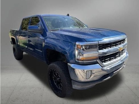 Used 2016 Chevrolet Silverado 1500 LT w/ All Star Edition AWD/4WD image 2