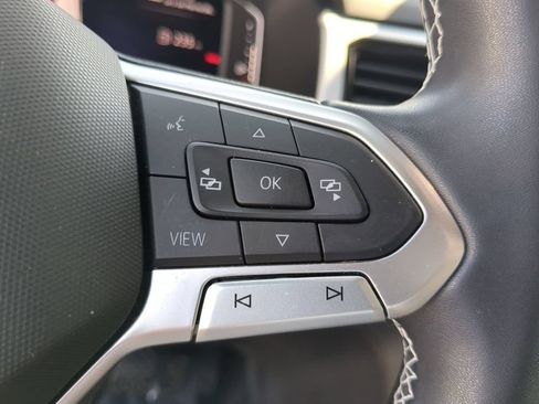 Certified 2023 Volkswagen Atlas Cross Sport SE AWD/4WD image 31