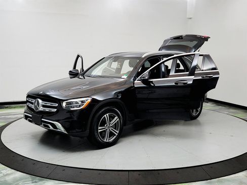 Used 2020 Mercedes-Benz GLC 300 GLC300 w/ Parking Assistance Package image 9