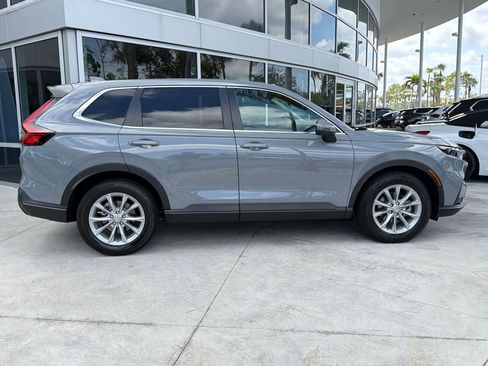Used 2023 Honda CR-V EX-L image 8