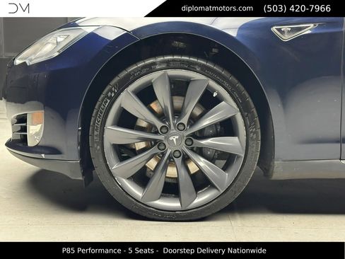 Used 2013 Tesla Model S Performance RWD image 37