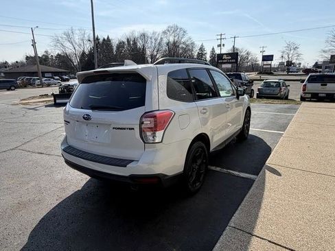 Used 2018 Subaru Forester 2.5i Premium AWD/4WD image 6