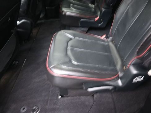 Used 2019 Chrysler Pacifica Limited w/ Advanced Safetytec Group image 21