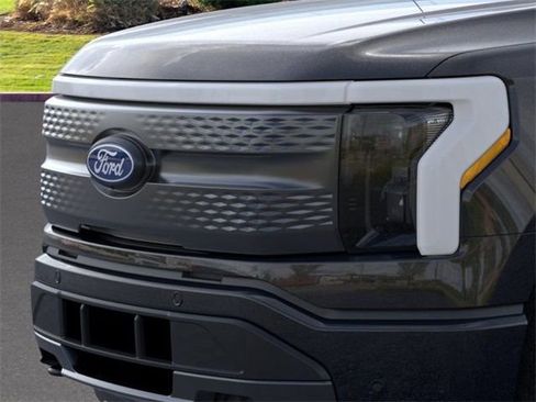 New 2025 Ford F150 Lightning Flash image 17