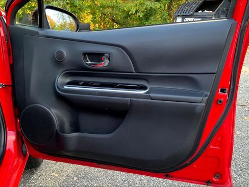 Used 2015 Toyota Prius C Two w/ Preferred Accessory Package image 22