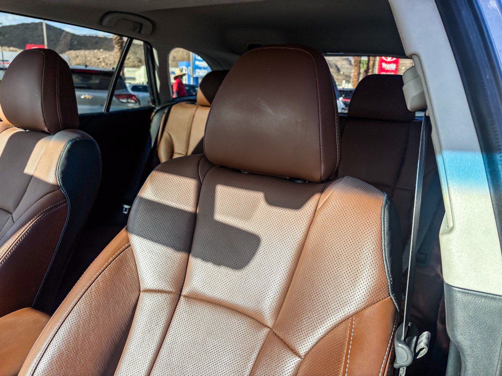 Used 2020 Subaru Outback Touring XT AWD/4WD image 25
