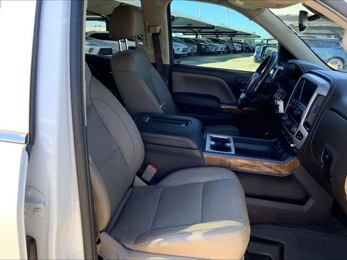 Used 2018 GMC Sierra 1500 SLT AWD/4WD image 9