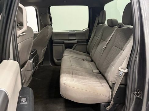 Used 2018 Ford F150 XLT w/ XTR Package image 29