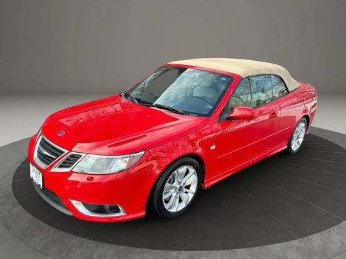 Used 2010 Saab 9-3 Aero w/ Aero Premium Package image 8
