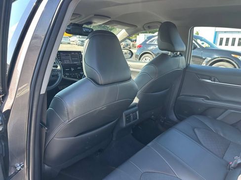 Used 2024 Toyota Camry XSE FWD image 10