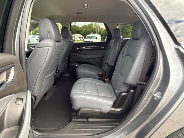 Certified 2020 Buick Enclave Essence w/ Sound and Sites Package AWD/4WD image 26