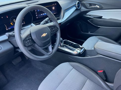 Certified 2024 Chevrolet Trax LT image 10