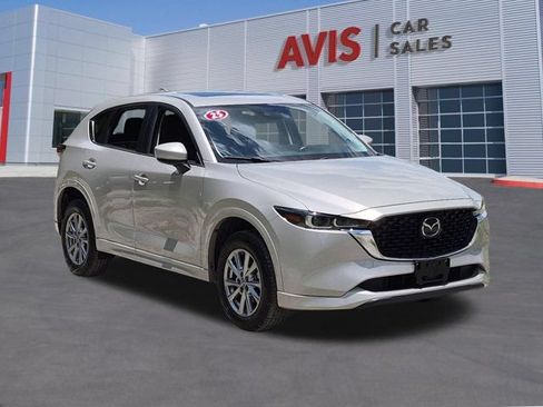 Used 2025 MAZDA CX-5 AWD 2.5 S w/ Preferred Package image 3