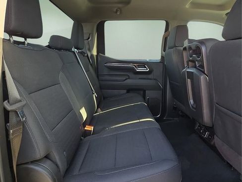 Used 2025 Chevrolet Silverado 1500 LT image 14