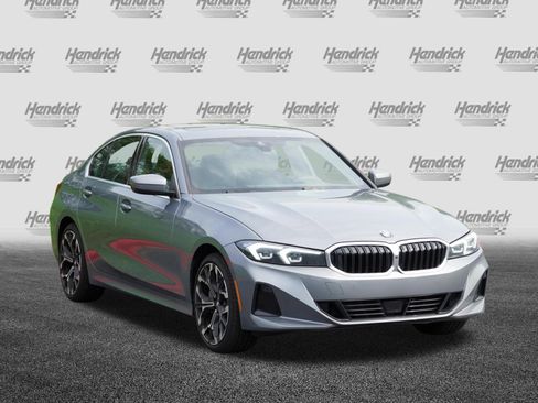 Used 2025 BMW 330i xDrive Sedan AWD/4WD image 2