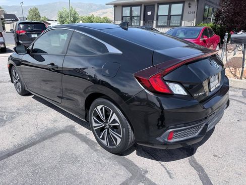 Used 2017 Honda Civic EX-T image 3