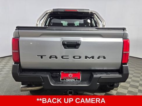 Used 2025 Toyota Tacoma SR image 7