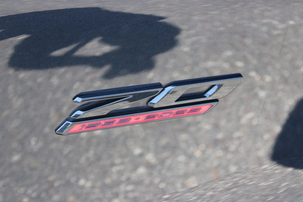 Used 2023 Chevrolet Corvette Stingray Premium Cpe w/ Z51 Performance Package RWD image 17